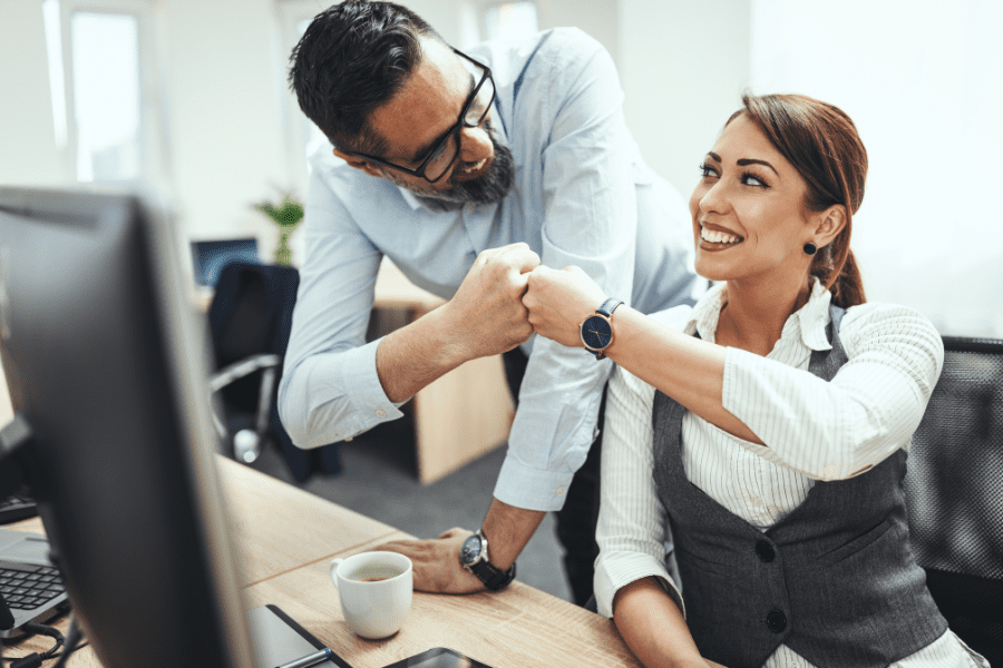 skuteczna komunikacja interpersonalna.