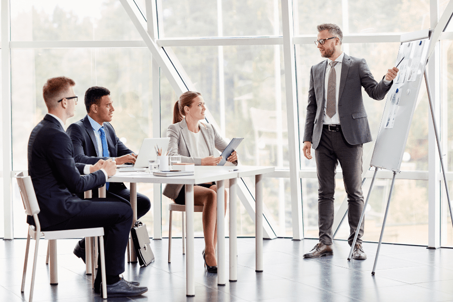 umiejętności sprzedażowe a kompleksowy program szkoleniowy.