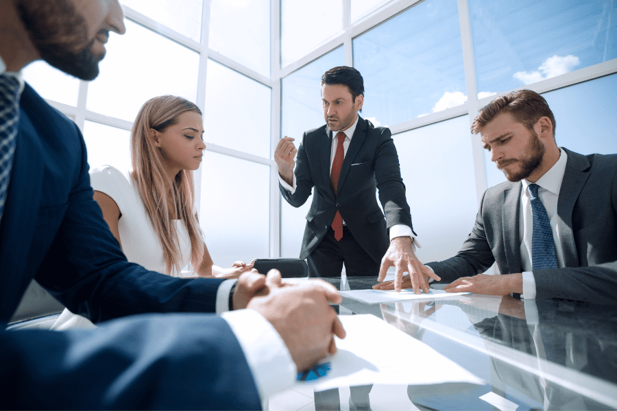 przyczyny braku lojalnosci klientow.